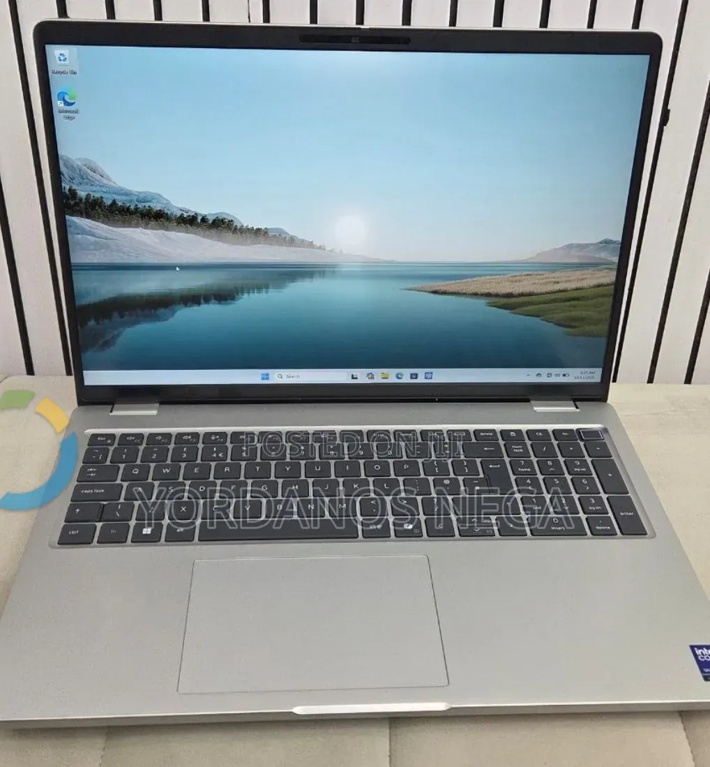 New Laptop Dell Pro 16 16GB Intel Core Ultra 7 SSD 512GB