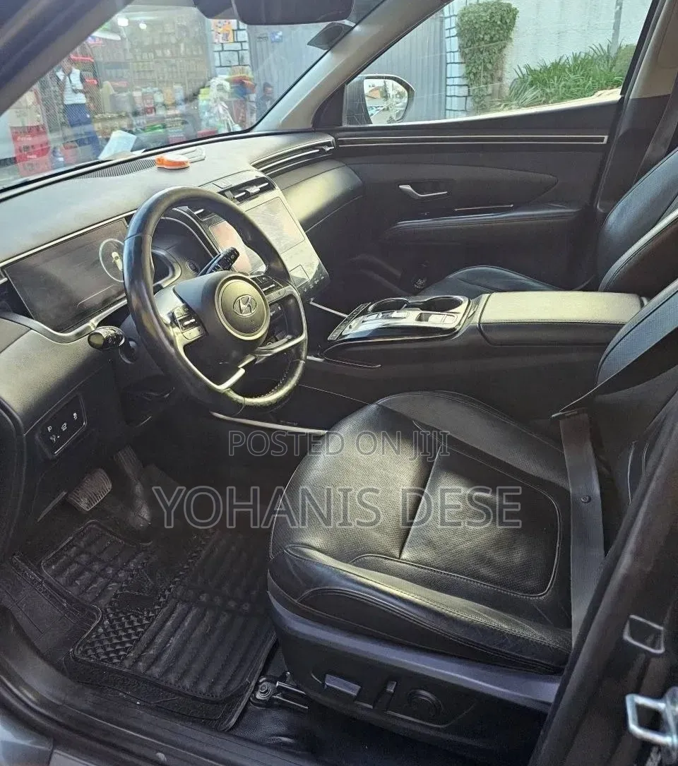 Hyundai Tucson 2021 Green