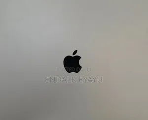 New Laptop Apple MacBook Pro 2020 M1 32GB Apple M1 Pro SSD 1T