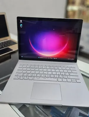 New Laptop Microsoft Surface Book 3 16GB Intel Core i7 SSD 256GB