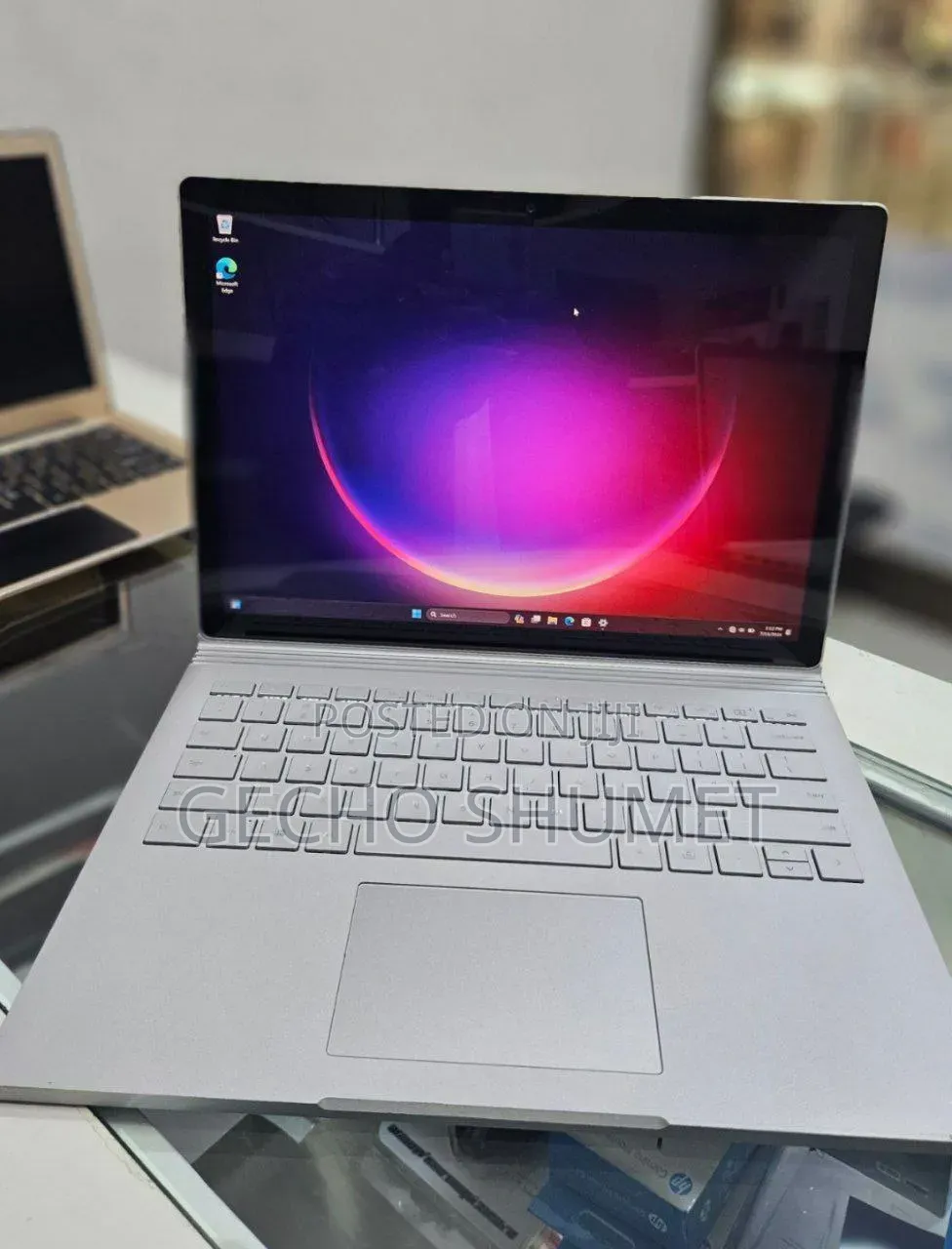 New Laptop Microsoft Surface Book 3 16GB Intel Core i7 SSD 256GB
