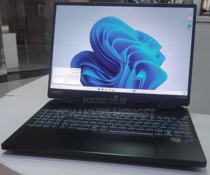 New Laptop Acer Predator Helios 16 16GB Intel Core i9 SSD 1T