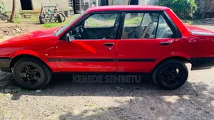 Toyota Corolla 1.3 1986 Red