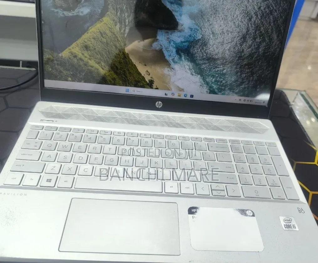 New Laptop HP Pavilion 15 16GB Intel Core i5 SSD 512GB