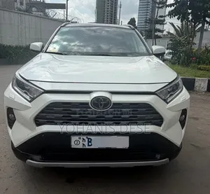Toyota RAV4 2020 White