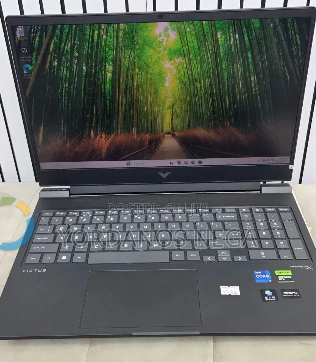 New Laptop HP Victus 16 16GB Intel Core i7 SSD 512GB