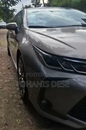 Toyota Corolla 2022 Gray