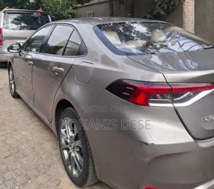 Toyota Corolla 2022 Gray