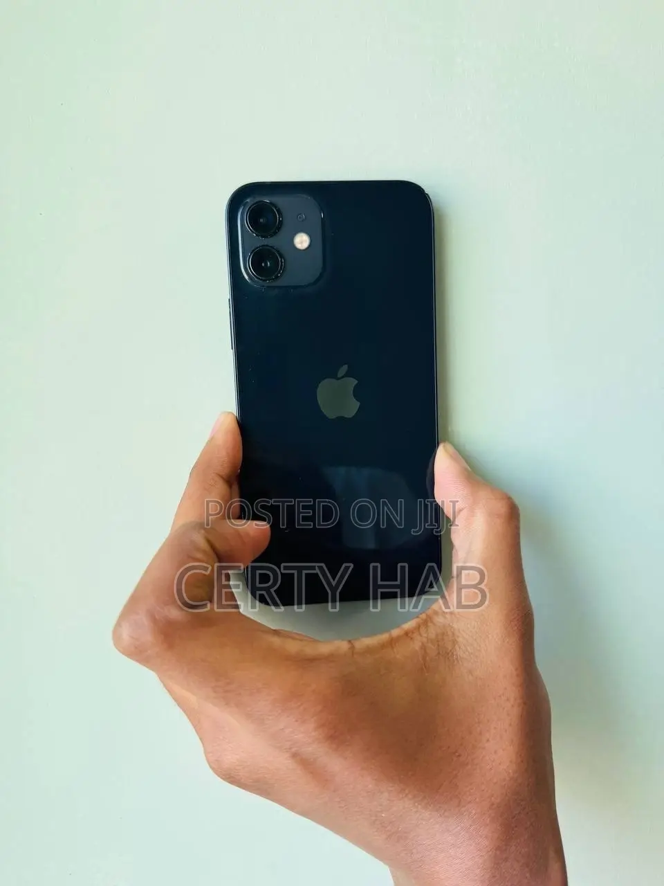 Apple iPhone 12 64 GB Black
