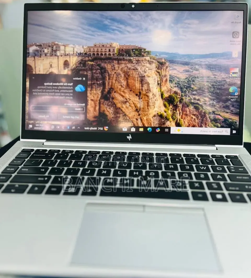 New Laptop HP EliteBook 840 G8 8GB Intel Core i5 SSD 512GB