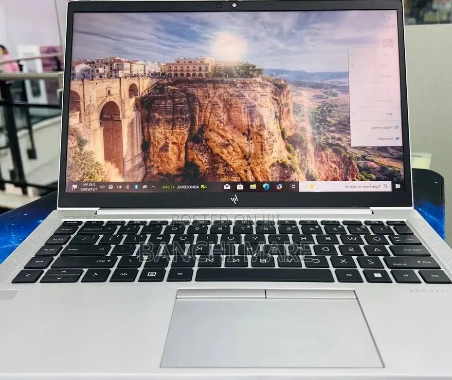 New Laptop HP EliteBook 840 G8 8GB Intel Core i5 SSD 512GB