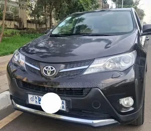 Toyota RAV4 2015 Brown