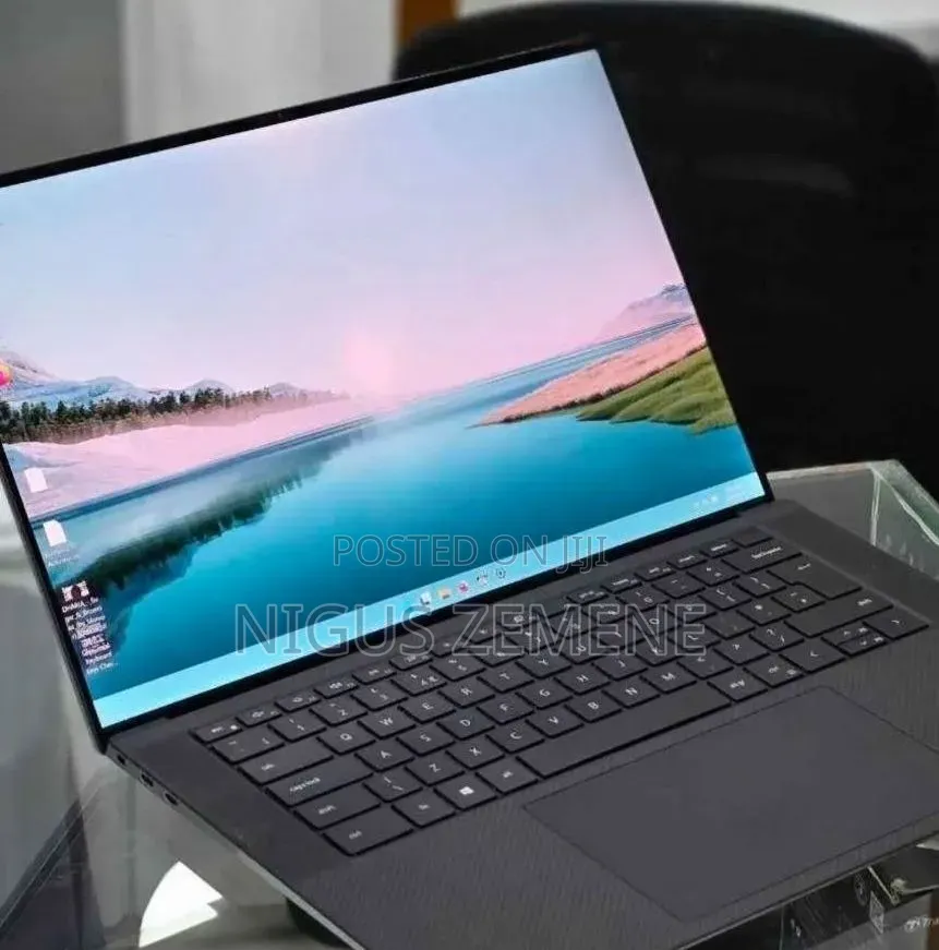 New Laptop Dell XPS 15 16GB Intel Core i7 SSD 512GB