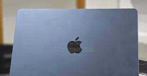New Laptop Apple MacBook Air 2025 M4 16GB Apple M4 SSD 256GB