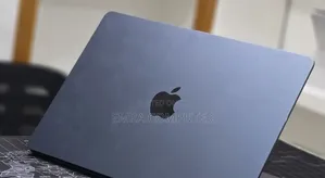 New Laptop Apple MacBook Air 2025 M4 16GB Apple M4 SSD 256GB
