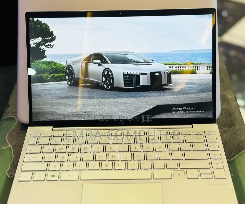 New Laptop HP 8GB Intel Core i5 SSD 512GB