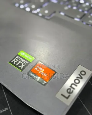 New Laptop Lenovo LOQ 15IRH8 16GB AMD Ryzen 7 SSD 512GB