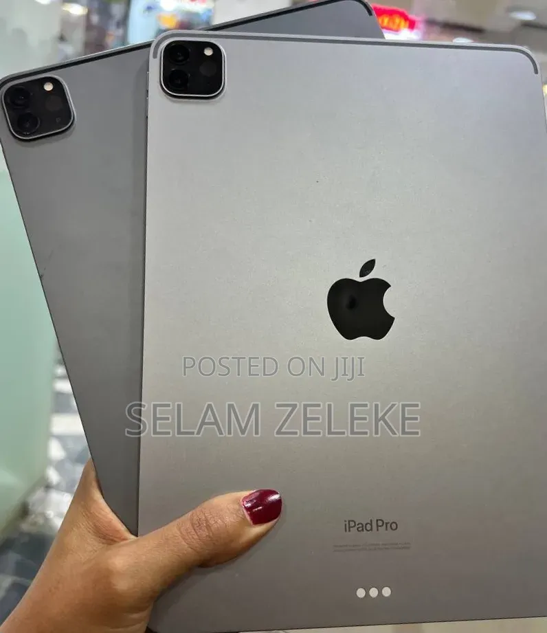 New Apple iPad Pro (2022) 256 GB Gray