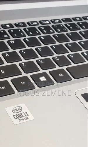 New Laptop Acer Aspire 5 8GB Intel Core i3 SSD 256GB