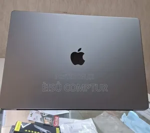 New Laptop Apple MacBook Pro 2020 M1 16GB Apple M1 Pro SSD 1T