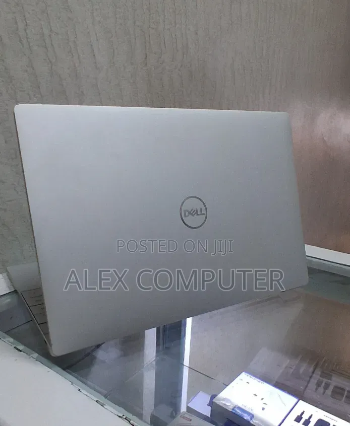 New Laptop Dell XPS 13 32GB Intel Core Ultra 7 SSD 1T