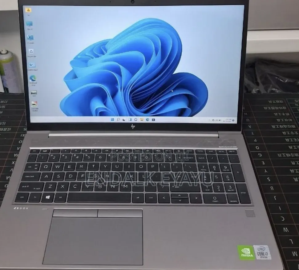 New Laptop HP ZBook 15 16GB Intel Core i7 SSD 512GB