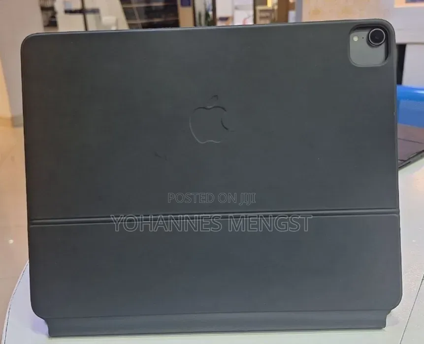 New Laptop Apple MacBook Pro 2019 32GB Apple M3 SSD 256GB