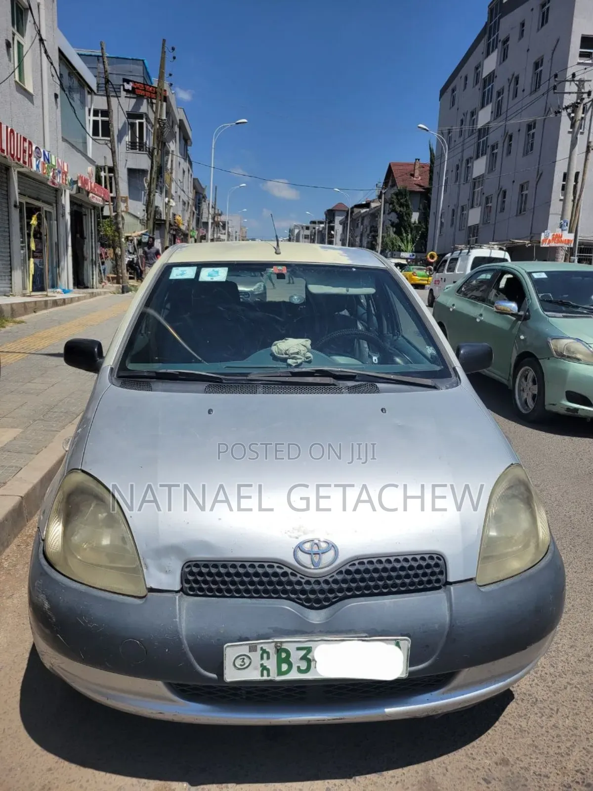 Toyota Vitz 1999 Silver