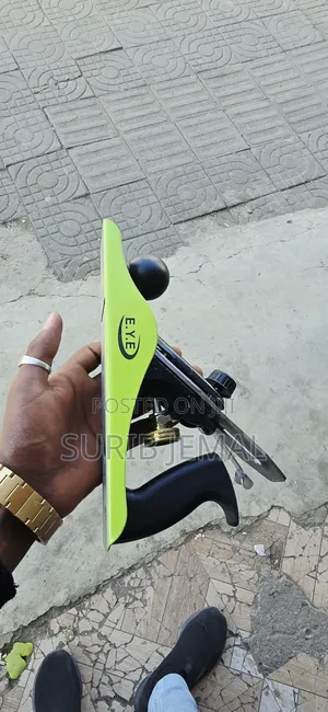 Iron Planer No 4 / ማንዋል መላጊያ