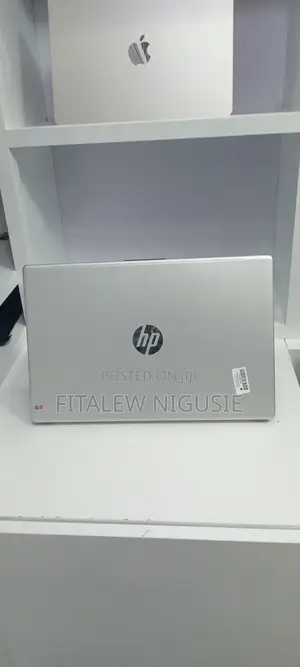 New Laptop HP Stream Notebook 16GB Intel Core i7 SSD 1T