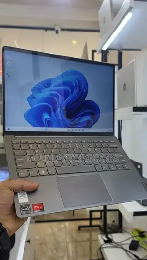 New Laptop Lenovo IdeaPad Z580 16GB AMD Ryzen 7 SSD 512GB