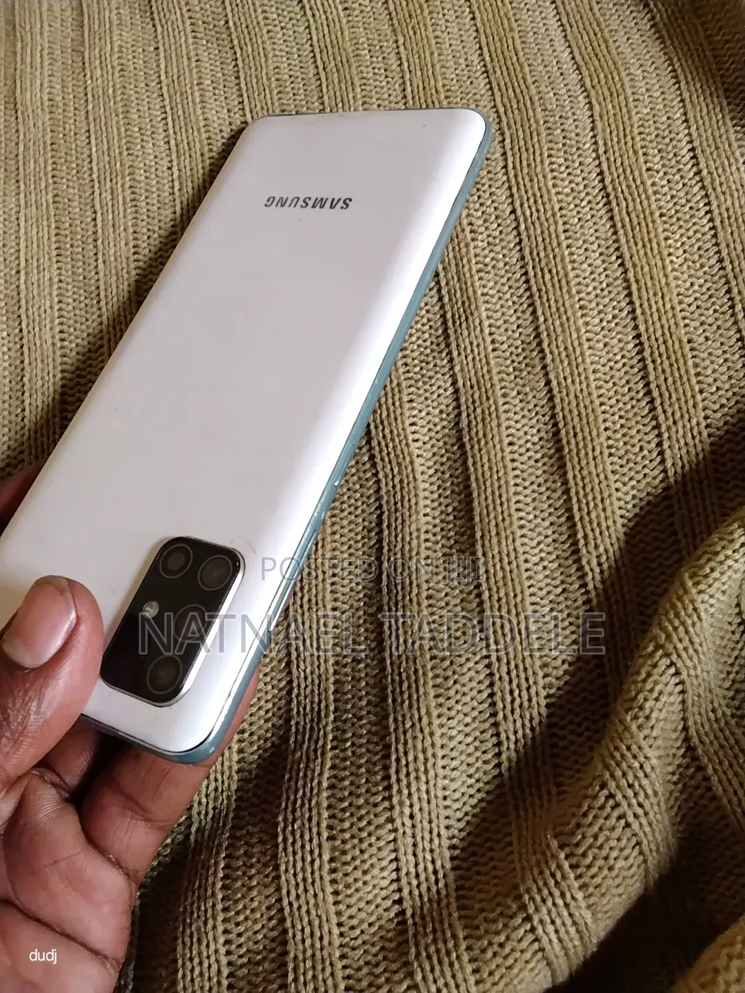 New Samsung Galaxy A71 128 GB White