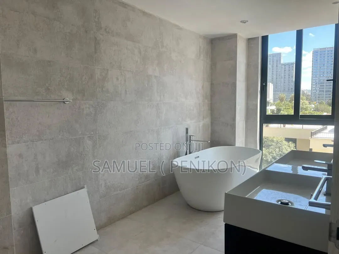 3bdrm Apartment in Luxury Apartment, Bole for sale