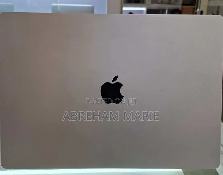 New Laptop Apple MacBook Pro 2021 M1 16GB Apple M1 Pro SSD 1T