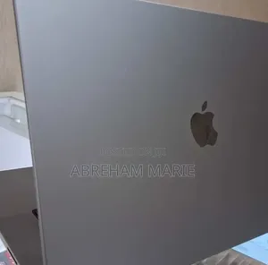 New Laptop Apple MacBook Pro 2021 M1 16GB Apple M1 Pro SSD 1T