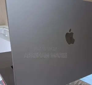New Laptop Apple MacBook Pro 2021 M1 16GB Apple M1 Pro SSD 1T