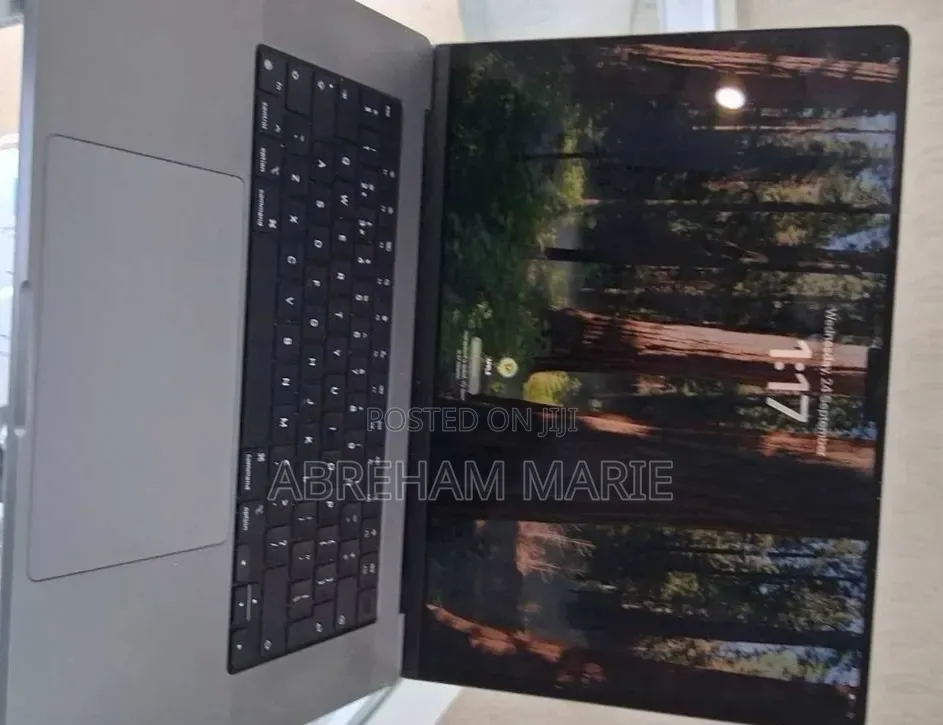 New Laptop Apple MacBook Pro 2021 M1 16GB Apple M1 Pro SSD 1T