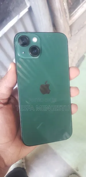 Apple iPhone 13 128 GB Green
