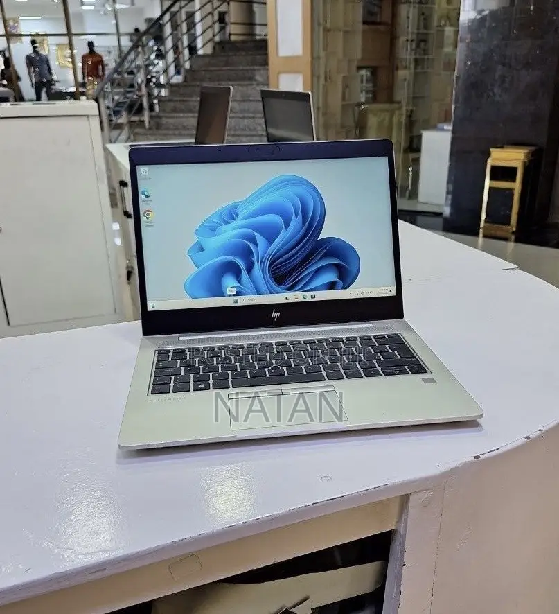 New Laptop HP EliteBook 830 G5 8GB Intel Core i5 SSD 512GB