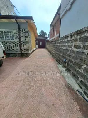 3bdrm Villa in Bole for rent