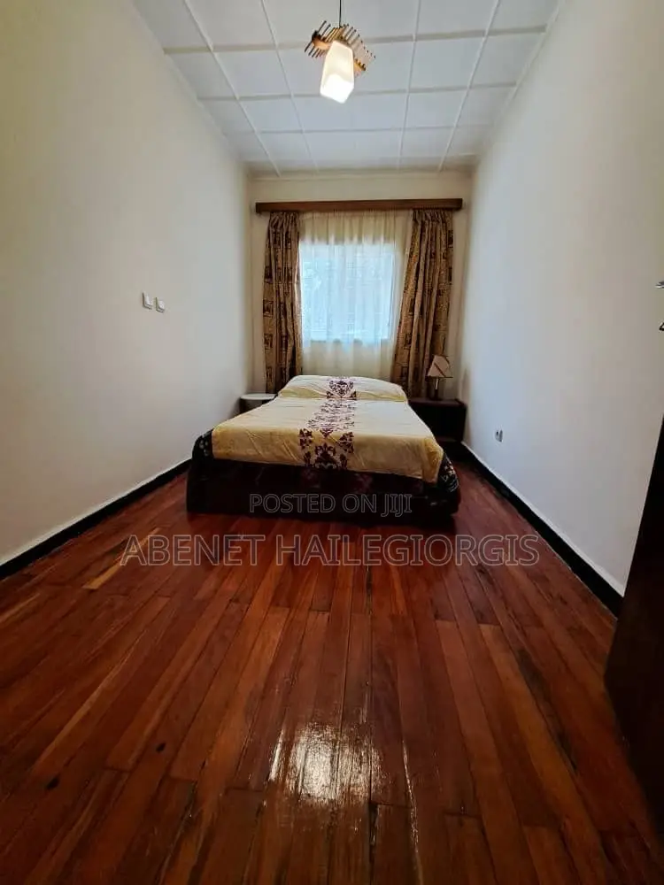 3bdrm Villa in Bole for rent