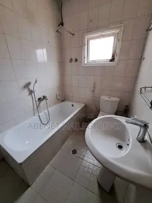 3bdrm Villa in Bole for rent