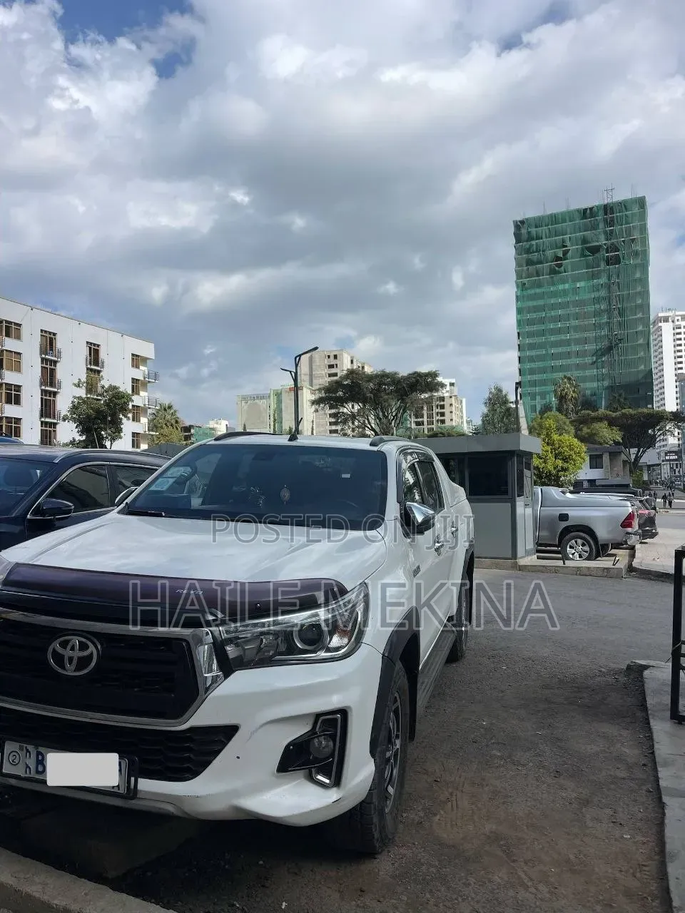 Toyota Hilux 2020 White