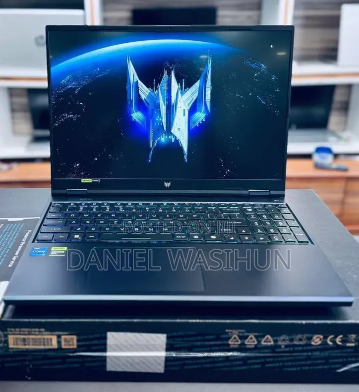 New Laptop Acer Predator Helios Neo 16 16GB Intel Core i9 SSD 1T
