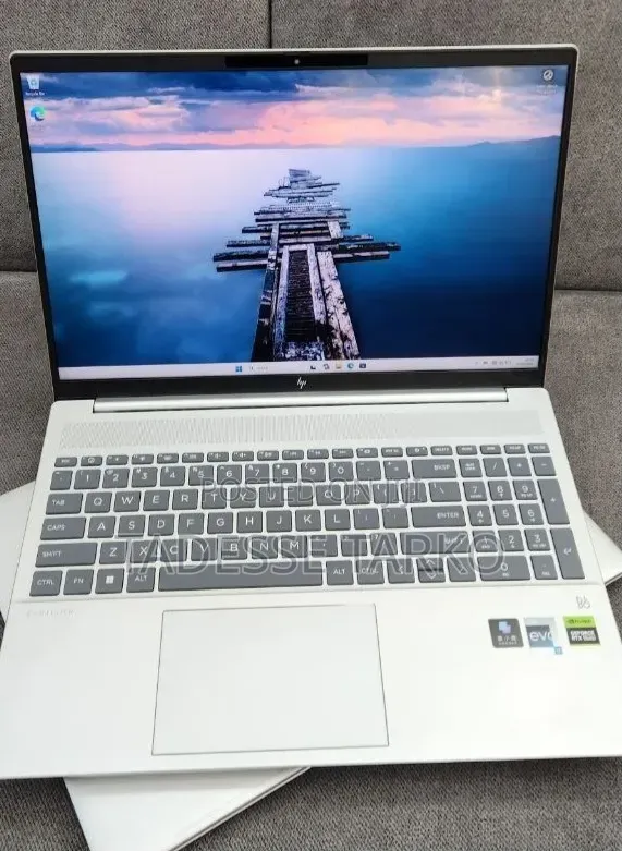 New Laptop HP Pavilion 15 16GB Intel Core i7 SSD 1T