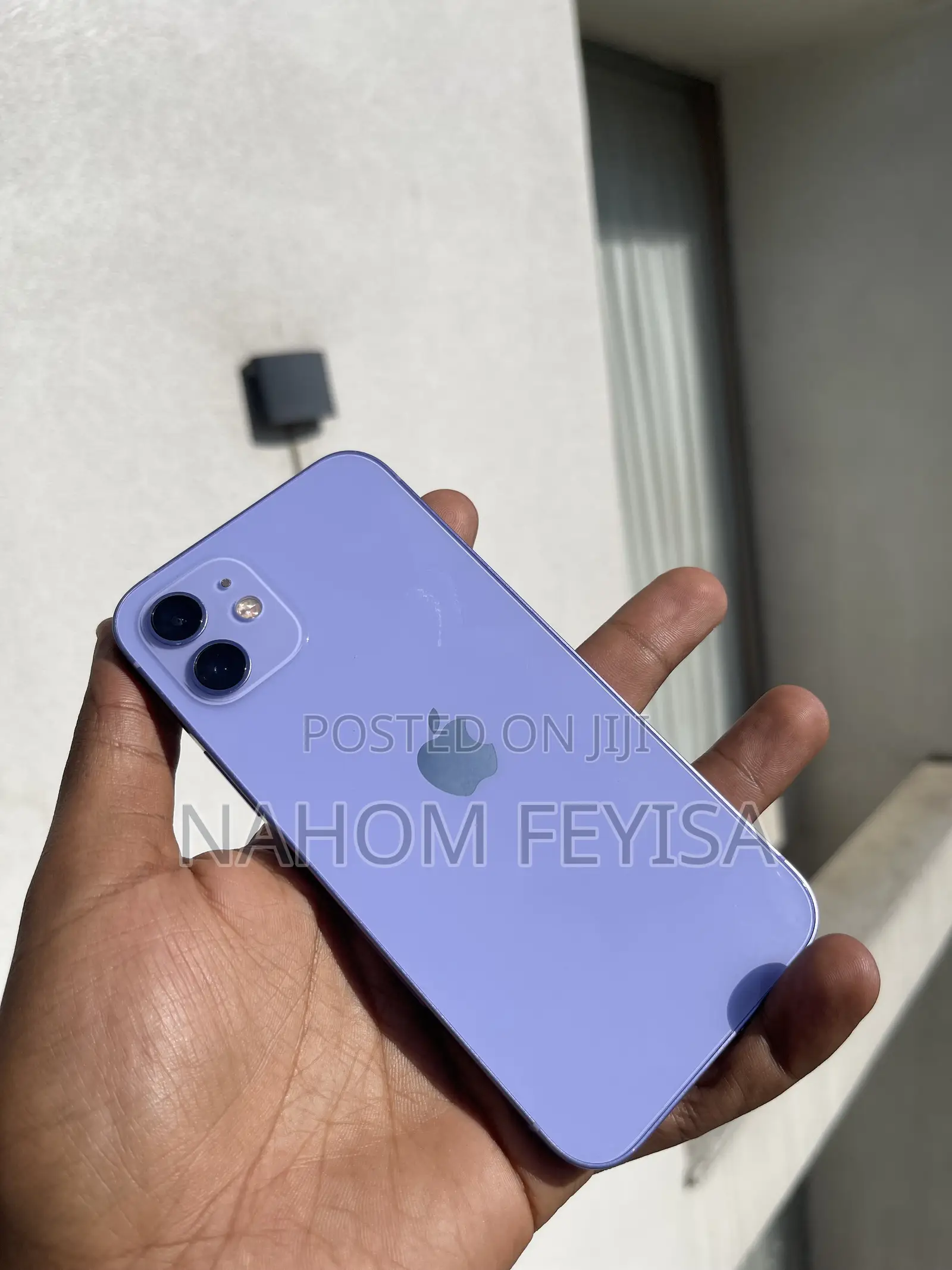 Apple iPhone 12 64 GB Purple