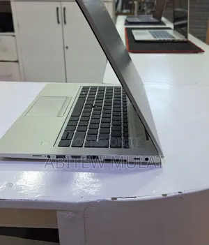 New Laptop HP EliteBook 830 G5 8GB Intel Core i5 SSD 512GB