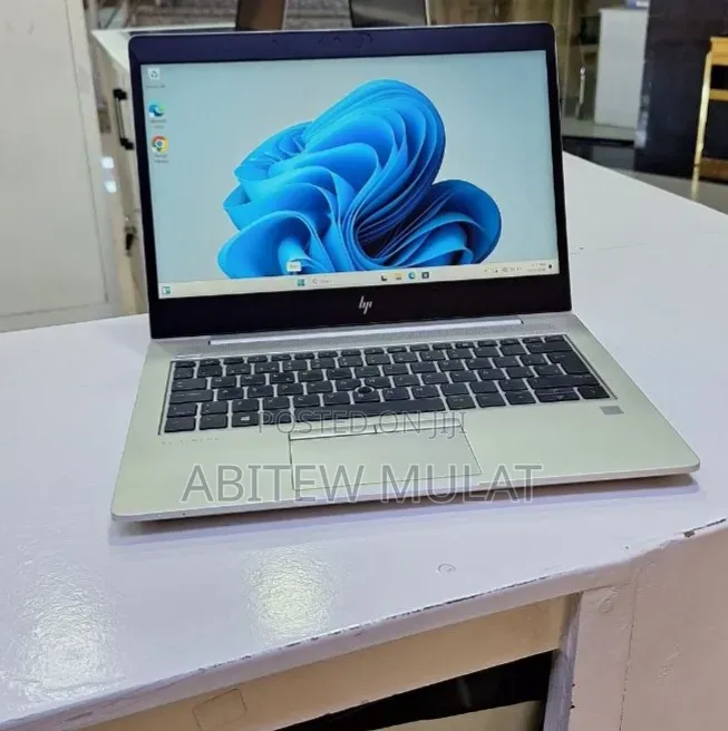 New Laptop HP EliteBook 830 G5 8GB Intel Core i5 SSD 512GB
