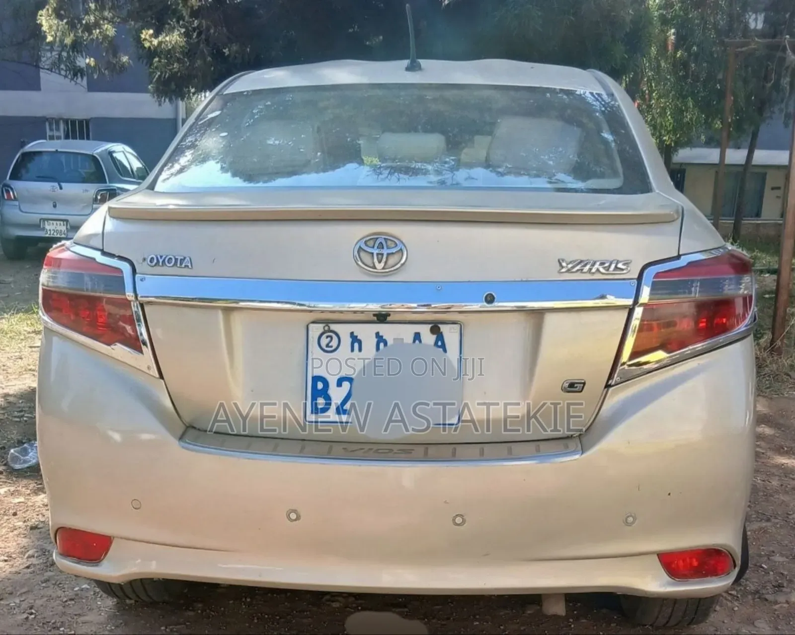 Toyota Yaris 2013 Gray