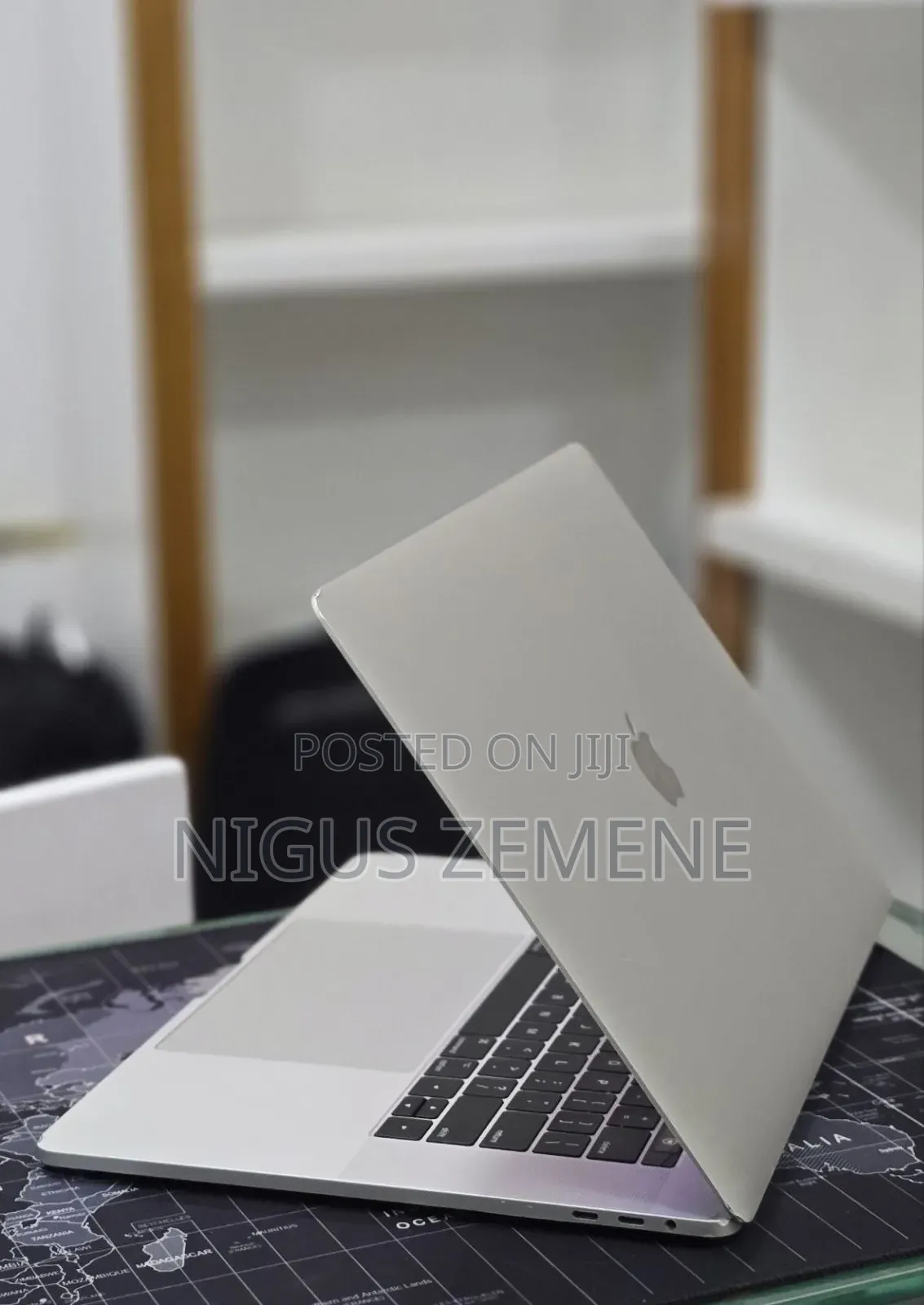 New Laptop Apple MacBook Pro 2017 16GB Intel Core i7 SSD 512GB